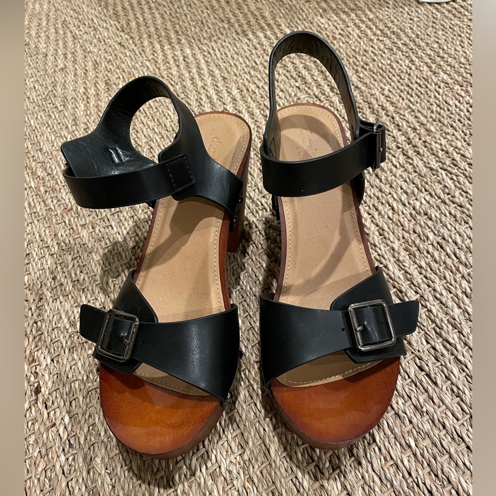 Charlotte Russe Black Heeled Sandals size 8